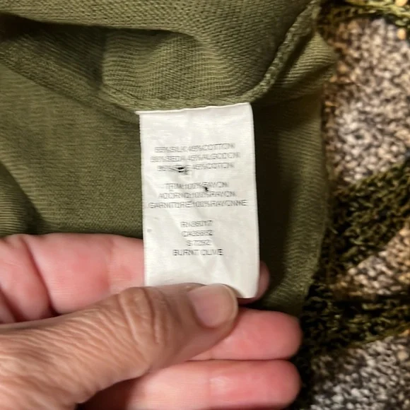 Bebe army green Crochet Halter Top, vintage in EUC. - Picture 13 of 16